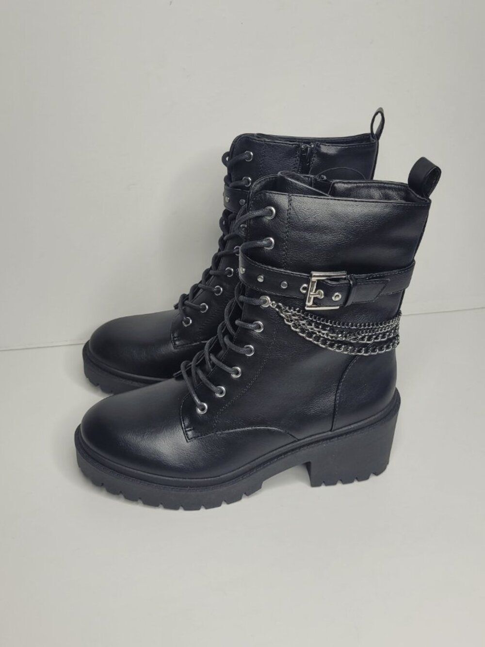 Pop Women's Aurorah Block Heel Booties chain grunge goth emo size 9.5 NWT